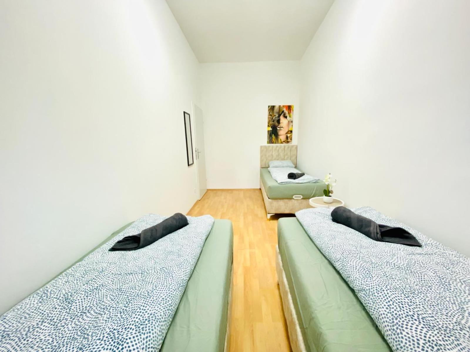 Bright 5Br Shared Apartment W Great Transport Link Viyana Dış mekan fotoğraf