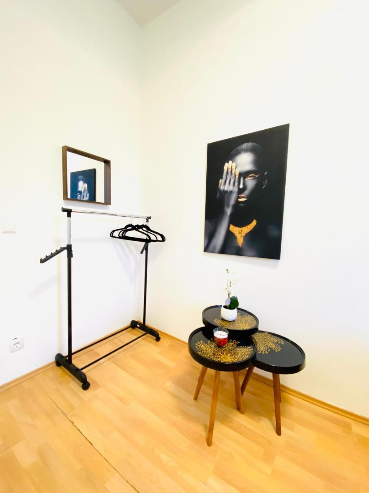 Bright 5Br Shared Apartment W Great Transport Link Viyana Dış mekan fotoğraf
