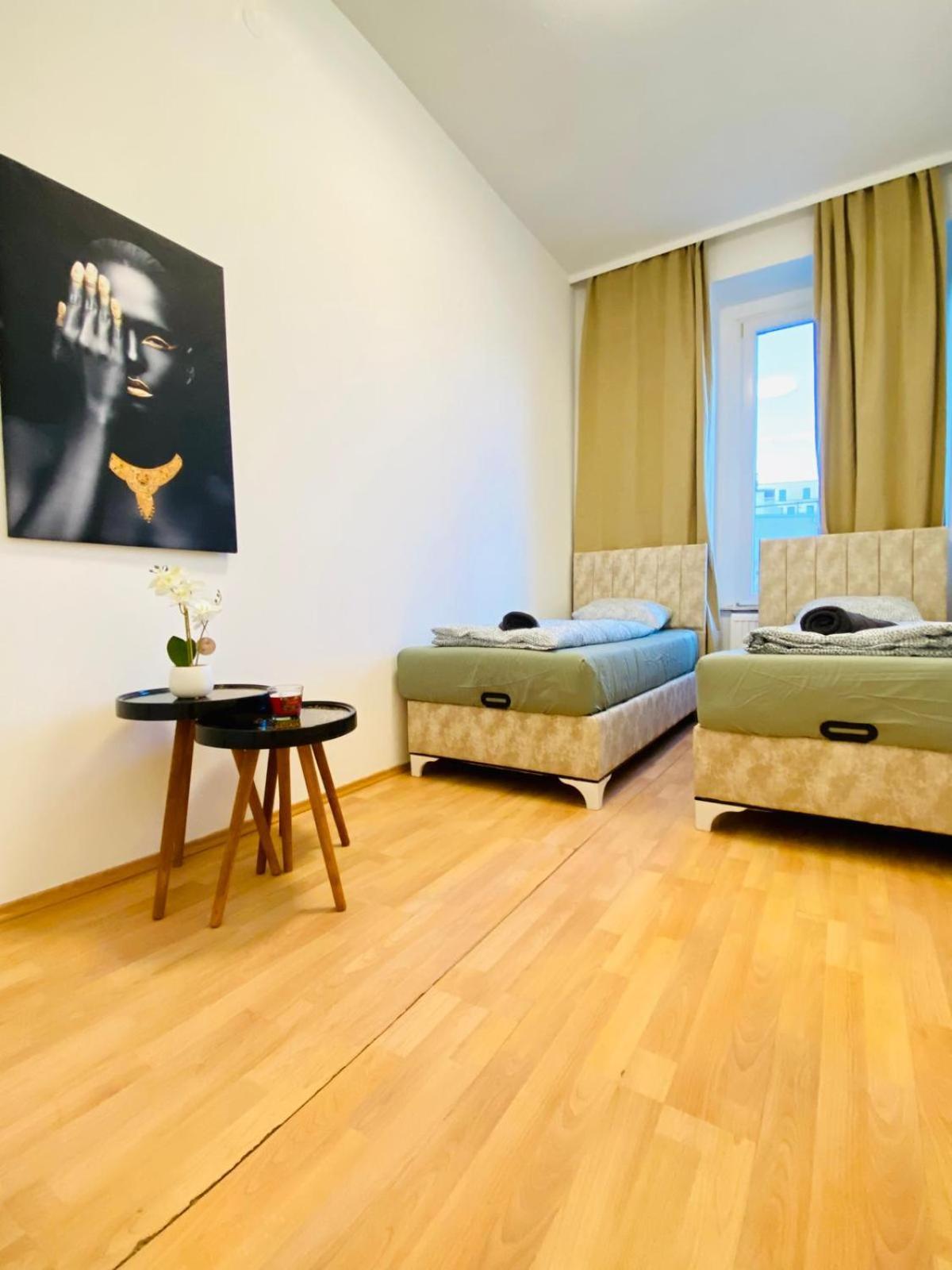 Bright 5Br Shared Apartment W Great Transport Link Viyana Dış mekan fotoğraf