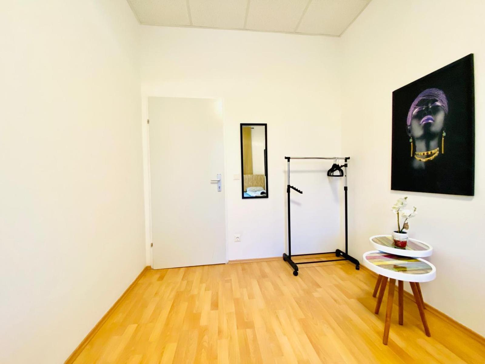 Bright 5Br Shared Apartment W Great Transport Link Viyana Dış mekan fotoğraf