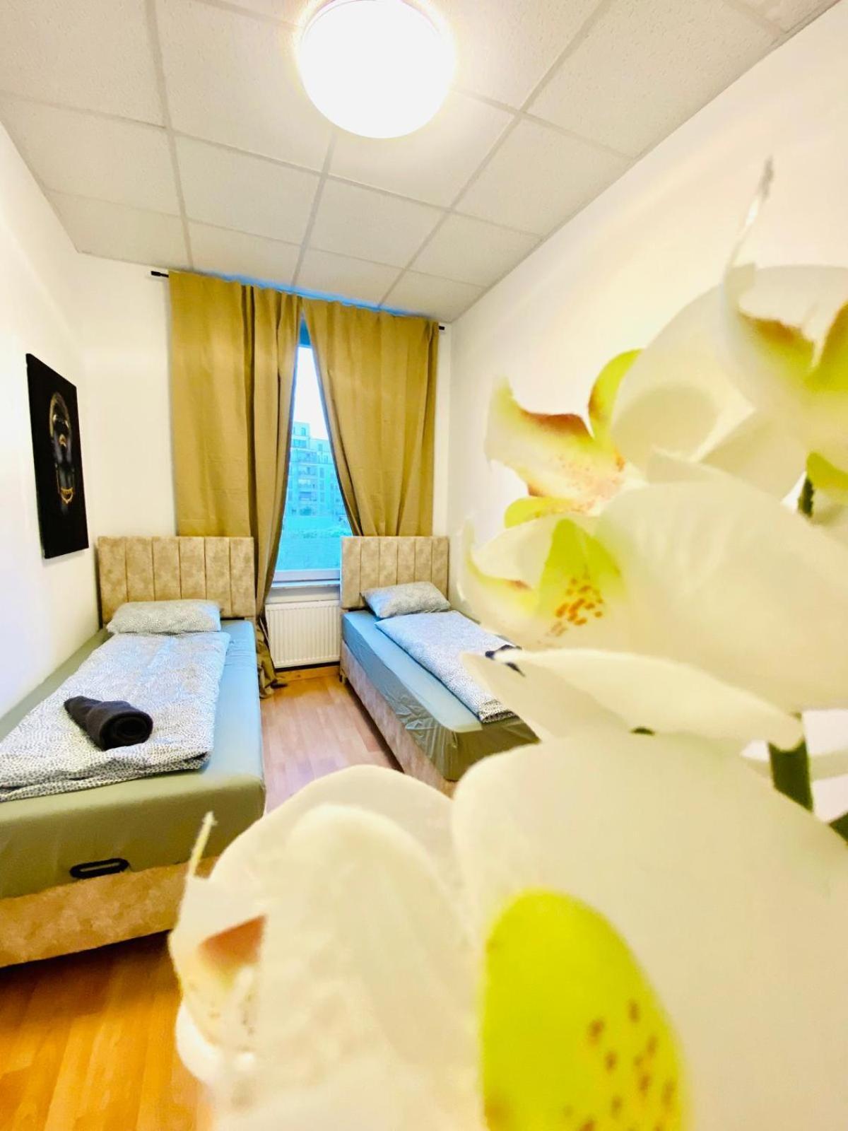 Bright 5Br Shared Apartment W Great Transport Link Viyana Dış mekan fotoğraf