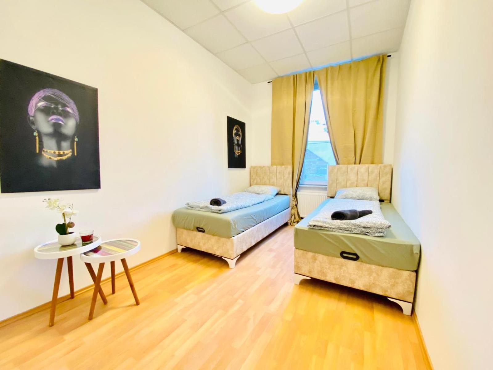 Bright 5Br Shared Apartment W Great Transport Link Viyana Dış mekan fotoğraf
