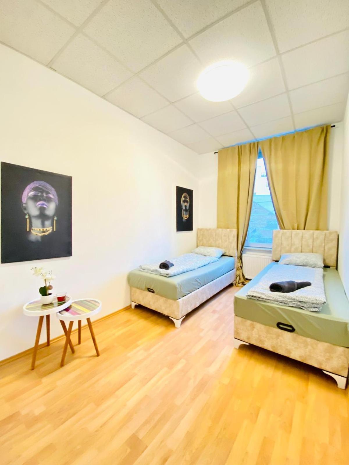 Bright 5Br Shared Apartment W Great Transport Link Viyana Dış mekan fotoğraf