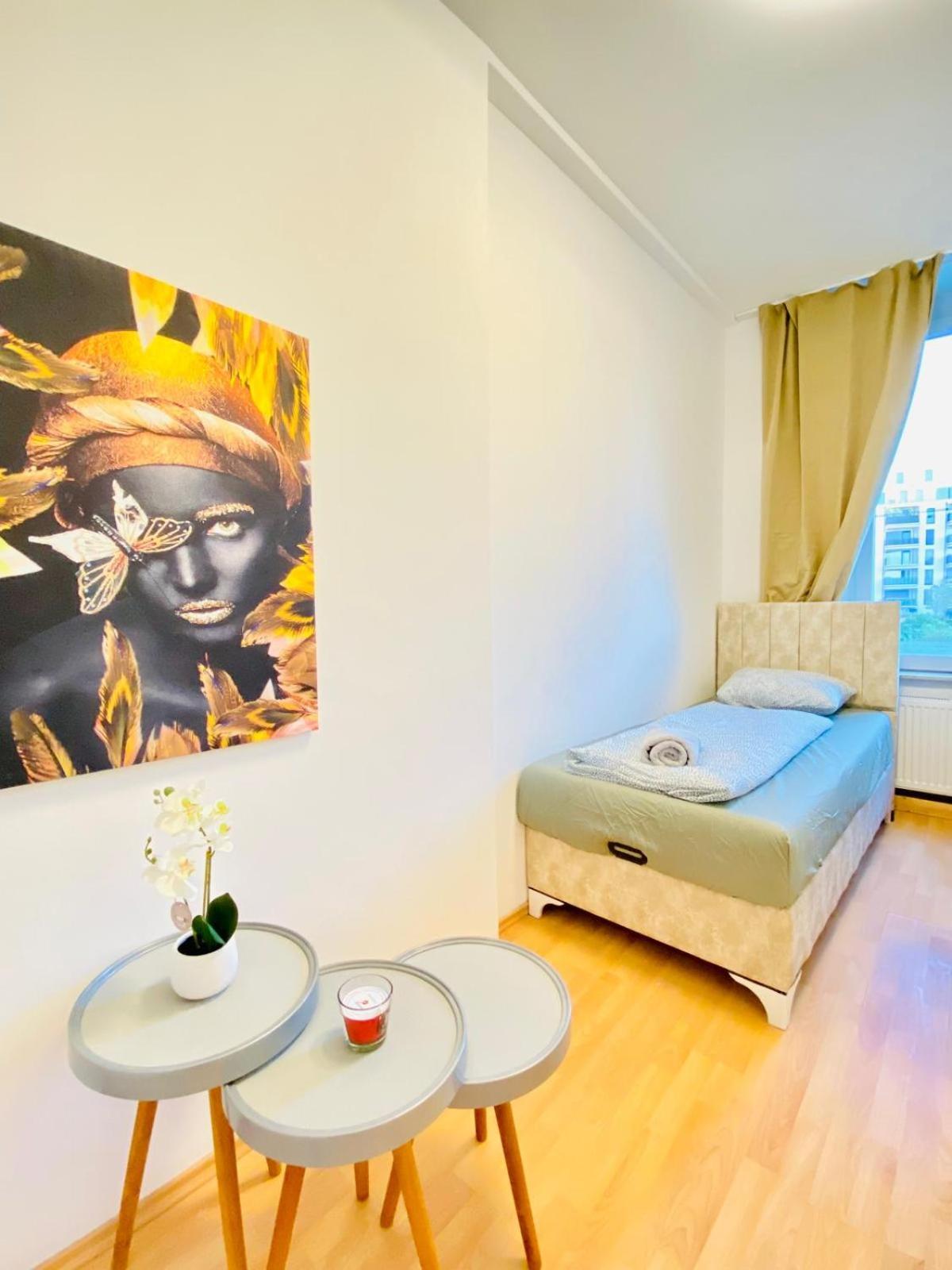 Bright 5Br Shared Apartment W Great Transport Link Viyana Dış mekan fotoğraf