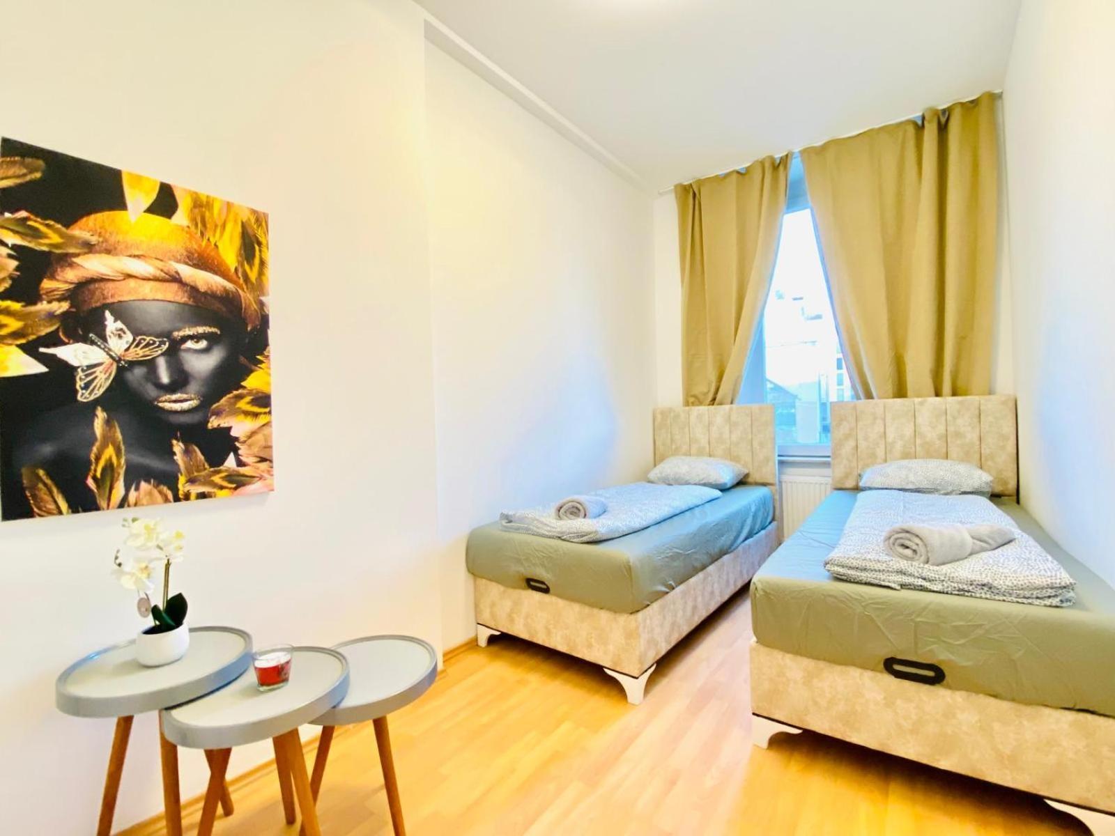 Bright 5Br Shared Apartment W Great Transport Link Viyana Dış mekan fotoğraf