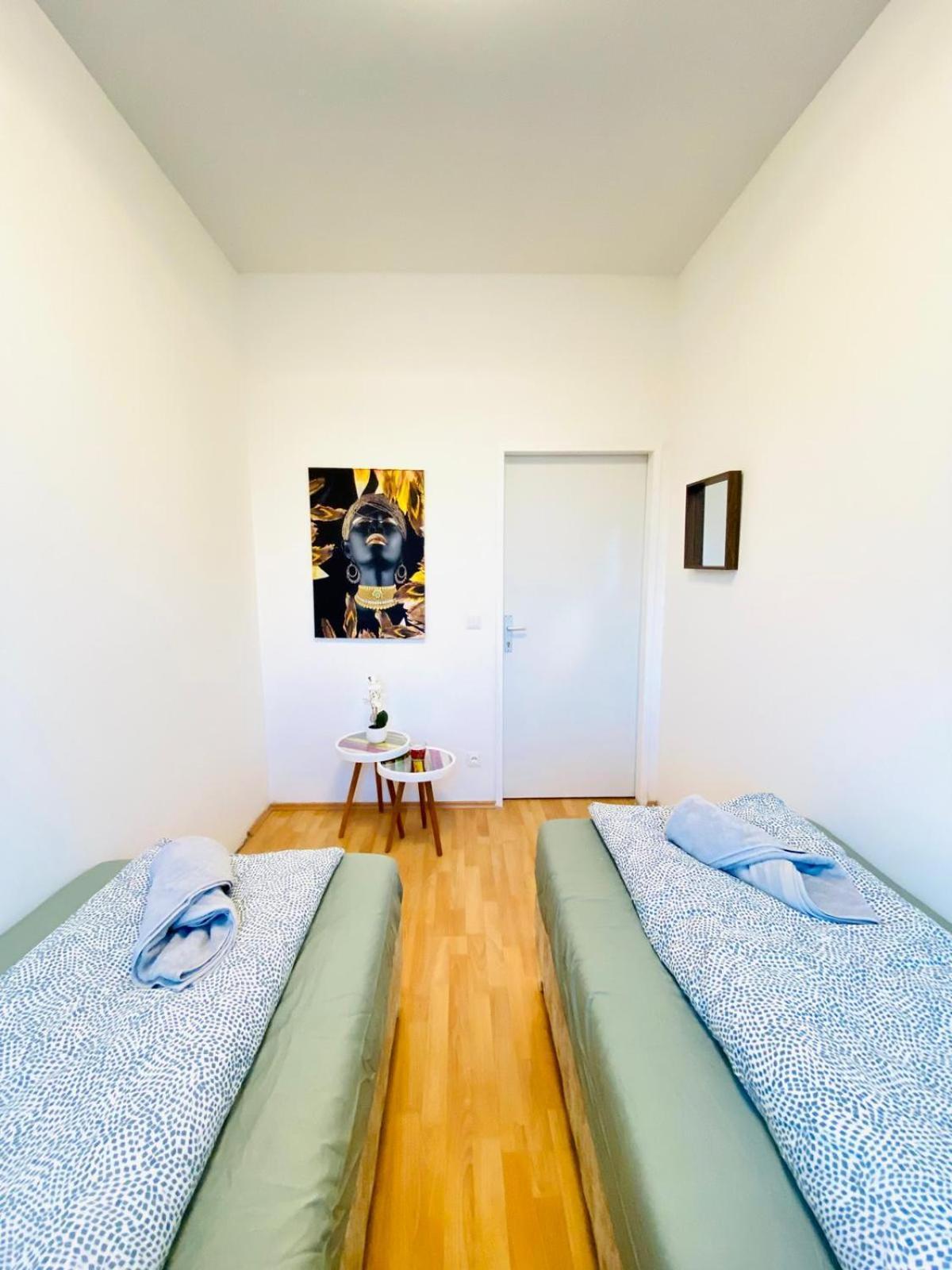 Bright 5Br Shared Apartment W Great Transport Link Viyana Dış mekan fotoğraf